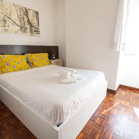 Bayview A Sua Casa à Beira Mar - 20 Mt Da E Da Famosa Bola Nivea * Nazaré