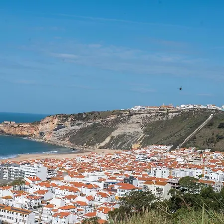 Bayview A Sua Casa A Beira Mar - 20 Mt Da E Da Famosa Bola Nivea * Nazare