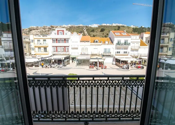 Villa Bayview A Sua Casa à Beira Mar - 20 Mt Da E Da Famosa Bola Nivea *